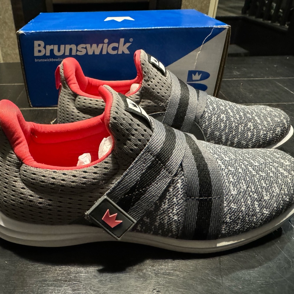 Brunswick Bowling shoes